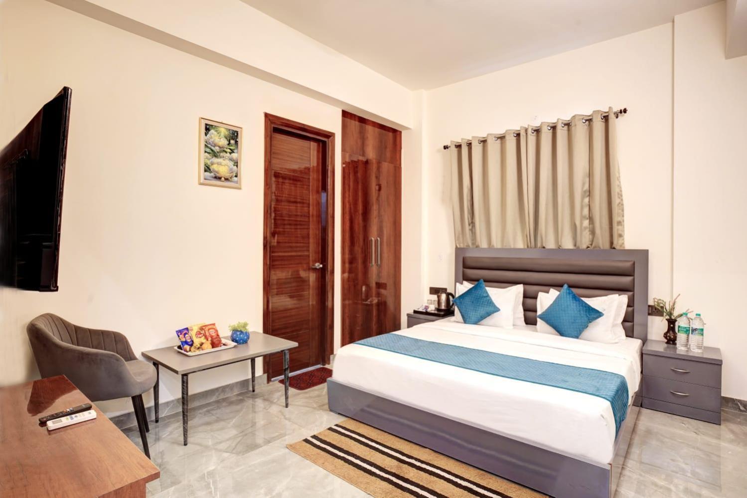 Hotel Elite Grand Noida Exterior photo