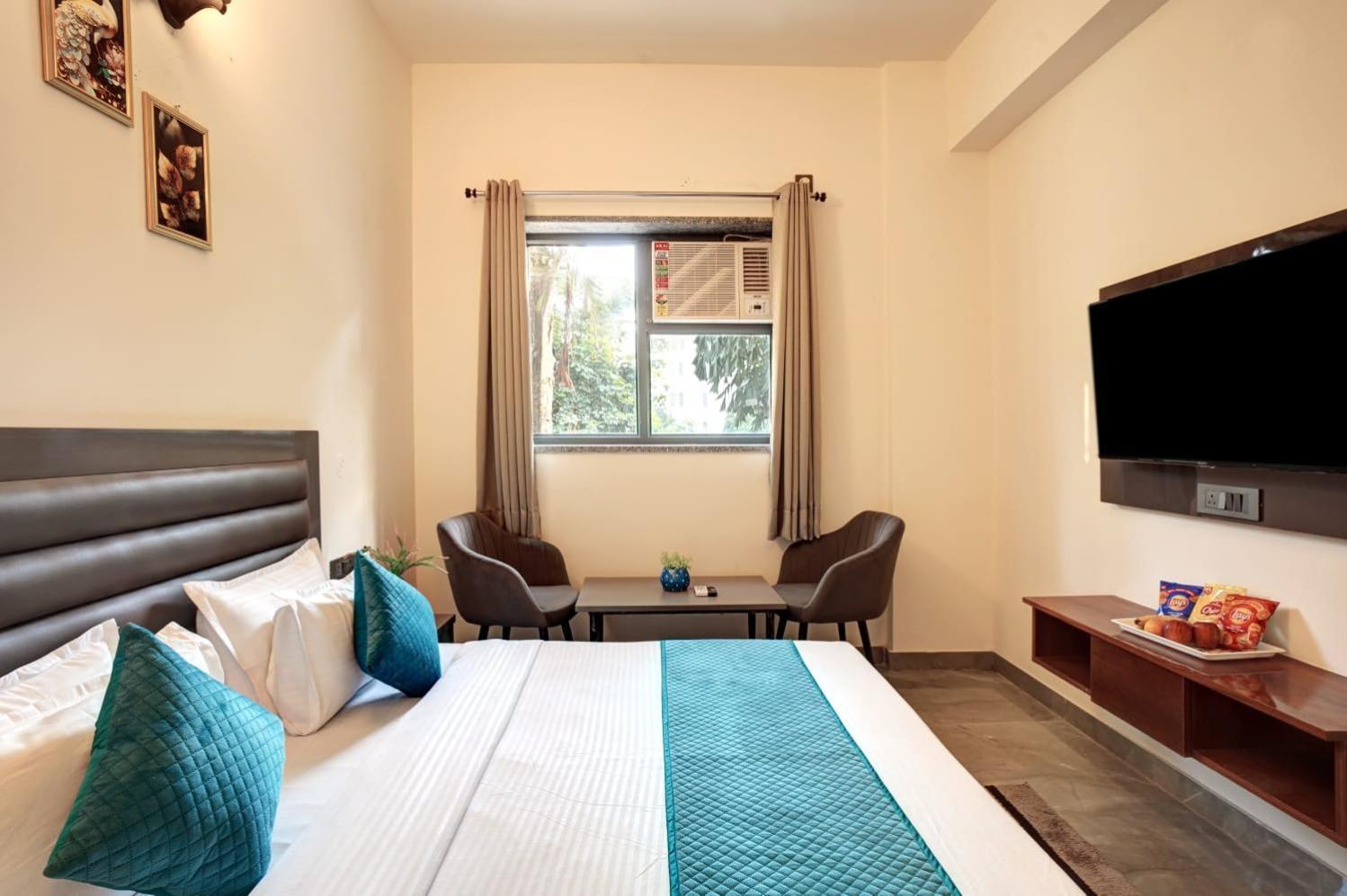 Hotel Elite Grand Noida Exterior photo