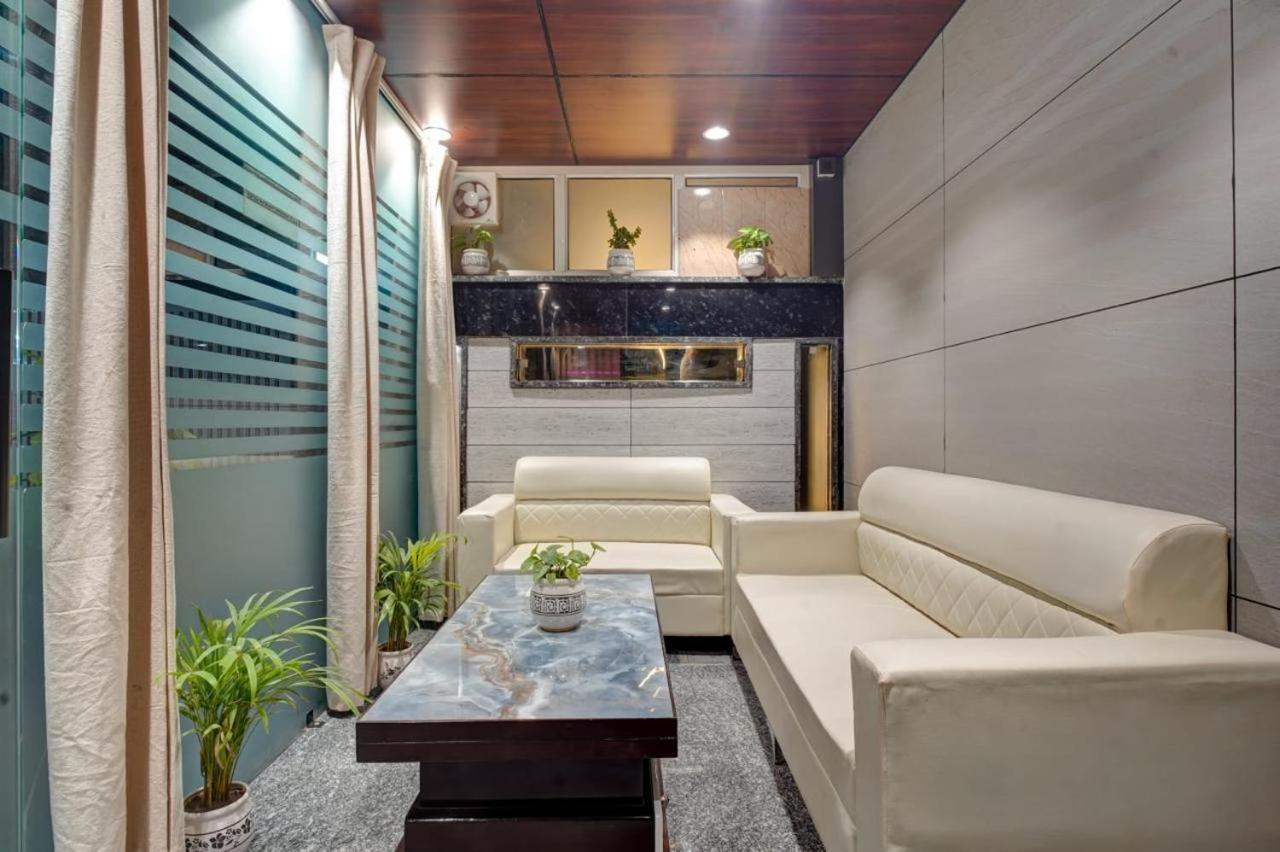 Hotel Elite Grand Noida Exterior photo